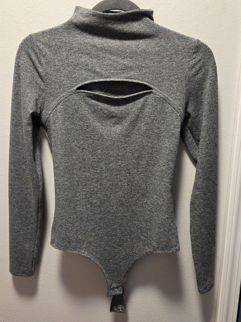 Express Body Contour Cozy Mock Neck Cutout Bodysuit Gray Small